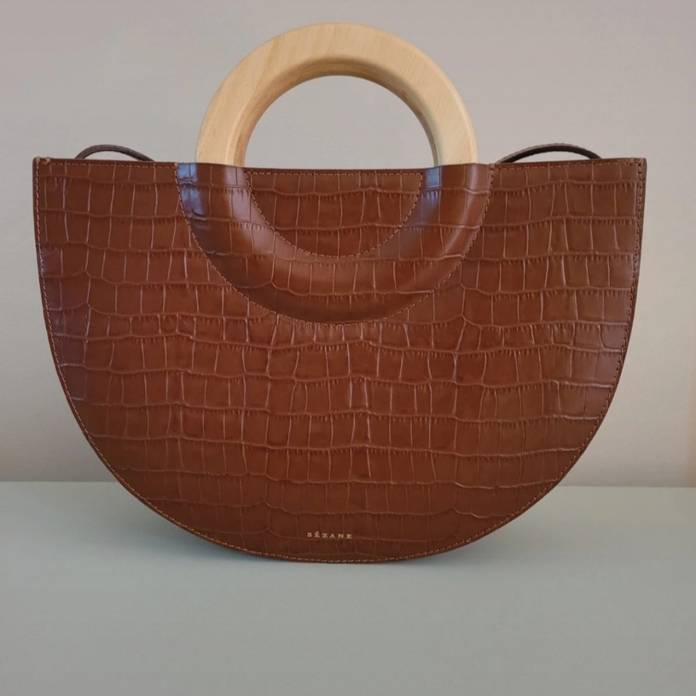 Sezane Ama leather croco Half Moon Bag - Picture 3 of 5